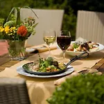 Hotel Eisbach 3*