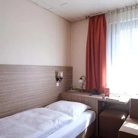 艾斯拜柯酒店 酒店 3*